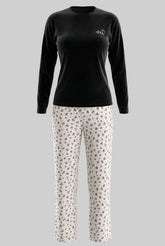 Cozy Elegance & Winter Comfort