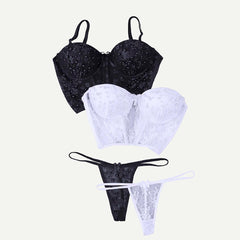 مجموعة كورسيه من الدانتيل واللمعان