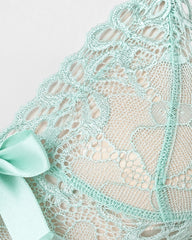 Feminine Lace Glow Set